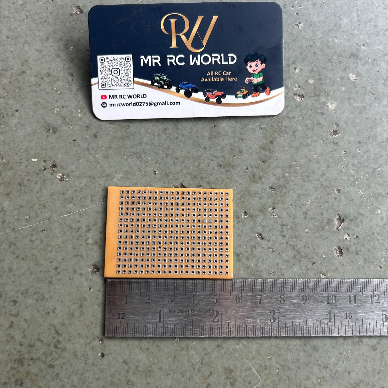 Mini DIY Electronic Component Soldering Perf Board - Bakelite PCB Grid