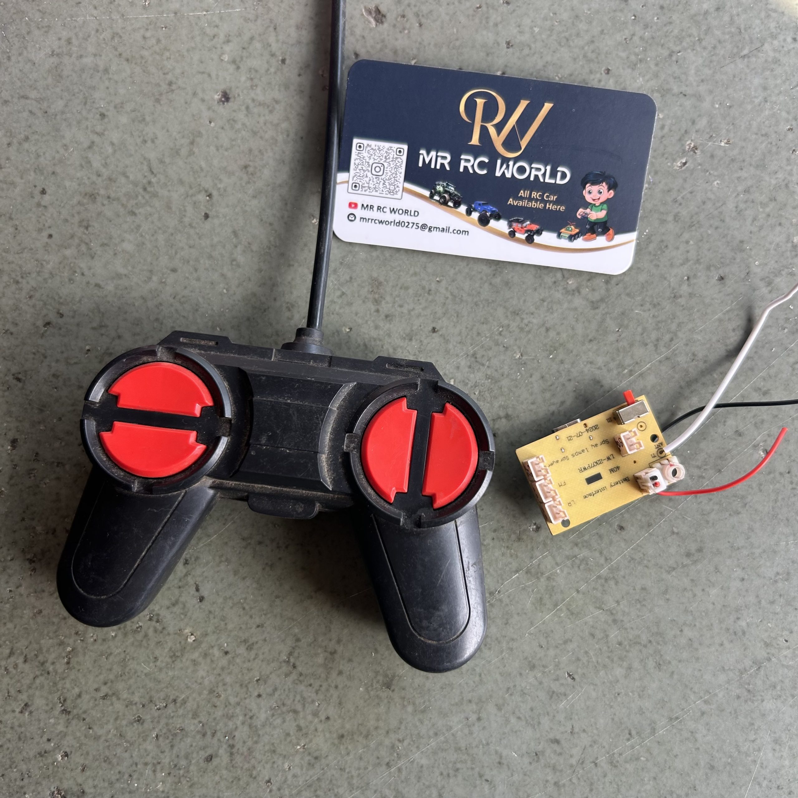 OLD 40 MHz TRANSMITTER AND RECIWER
