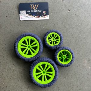 BIG & MALL MULTI-SPOKE  RUBBER TYRE